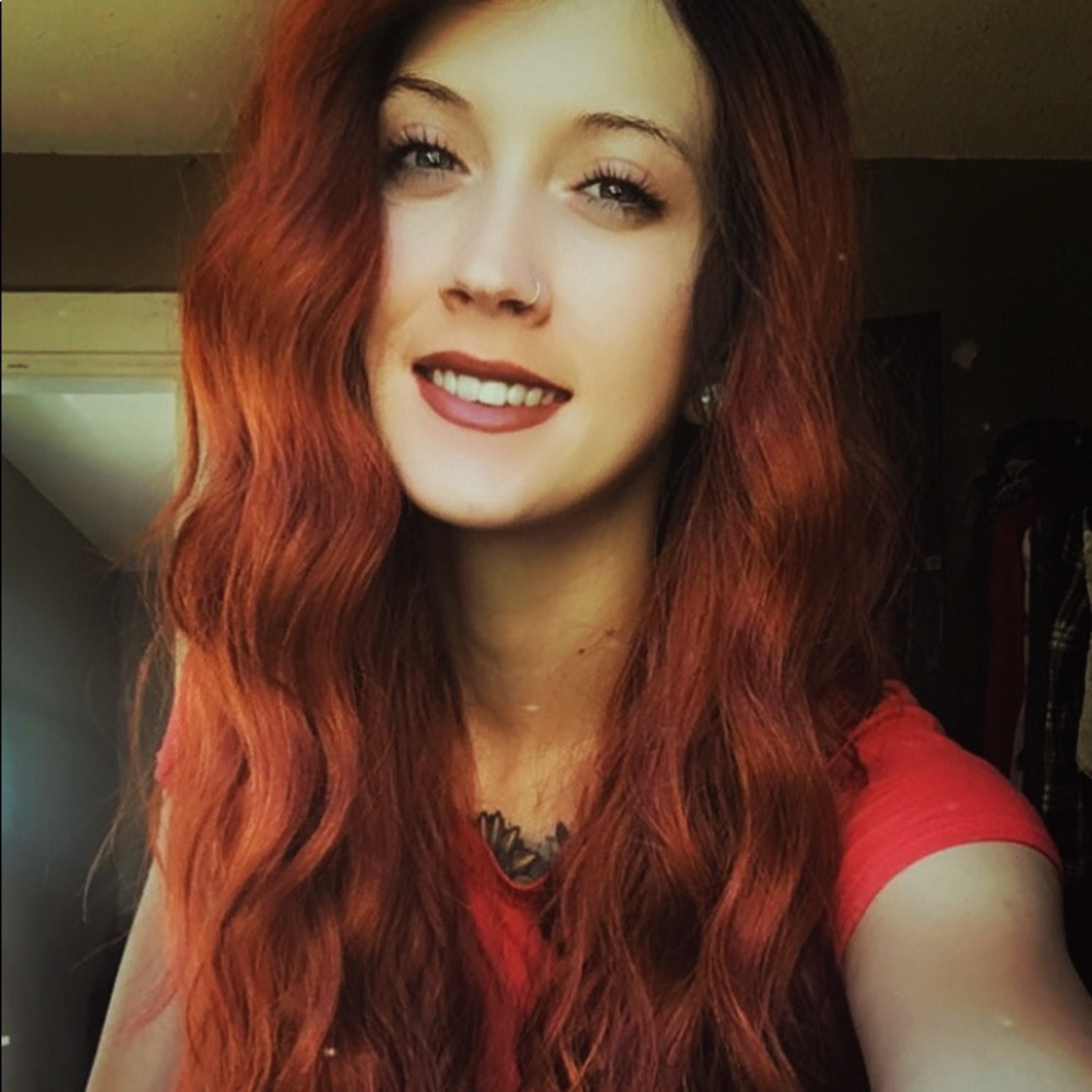 Meet your Posher, Hope